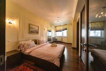 Фото номера Апартаменты Апартаменты VIP 2 bedrooms Apartment in Kiev г. Киев 35