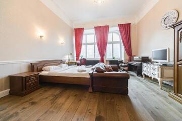 Фото номера Апартаменты с 2 спальнями - Городецкого, 9 Апартаменты Inn Home Apartments - Kreshchatyk area г. Киев 2