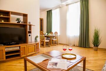 Фото номера Апартаменты с 2 спальнями - ул. Крещатик, 15 Апартаменты Inn Home Apartments - Kreshchatyk area г. Киев 8