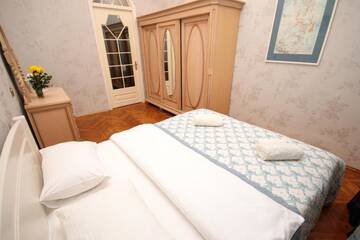 Фото номера Апартаменты с 2 спальнями, Пушкинская 33 Апартаменты Inn Home Apartments - Kreshchatyk area г. Киев 6