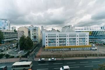 Фото номера Апартаменты с 3 спальнями Апартаменты Apartments near the Olympic Stadium г. Киев 48