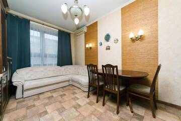 Фото номера Апартаменты с 3 спальнями Апартаменты Apartments near the Olympic Stadium г. Киев 52