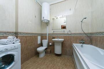 Фото номера Апартаменты с 3 спальнями Апартаменты Apartments near the Olympic Stadium г. Киев 112