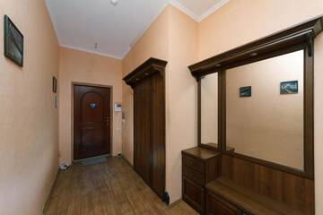 Фото номера Апартаменты с 3 спальнями Апартаменты Apartments near the Olympic Stadium г. Киев 86