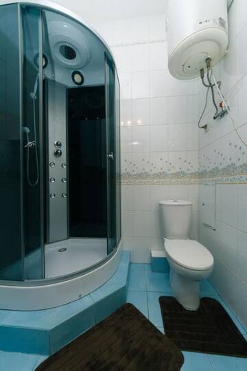 Фото номера Апартаменты с 3 спальнями Апартаменты Apartments near the Olympic Stadium г. Киев 87