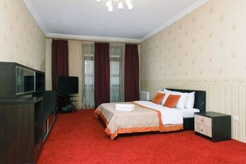 Фото номера Апартаменты с 3 спальнями Апартаменты Apartments near the Olympic Stadium г. Киев 62