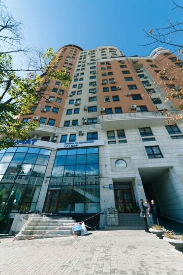 Фото номера Апартаменты с 3 спальнями Апартаменты Apartments near the Olympic Stadium г. Киев 31