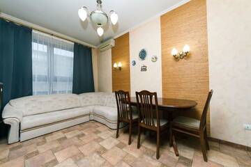 Фото номера Апартаменты с 3 спальнями Апартаменты Apartments near the Olympic Stadium г. Киев 36