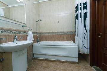 Фото номера Апартаменты с 3 спальнями Апартаменты Apartments near the Olympic Stadium г. Киев 91