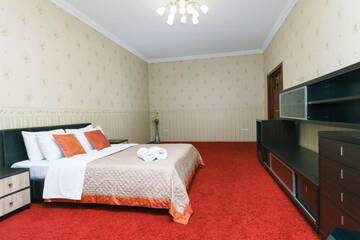 Фото номера Апартаменты с 3 спальнями Апартаменты Apartments near the Olympic Stadium г. Киев 98