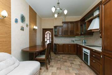Фото номера Апартаменты с 3 спальнями Апартаменты Apartments near the Olympic Stadium г. Киев 99