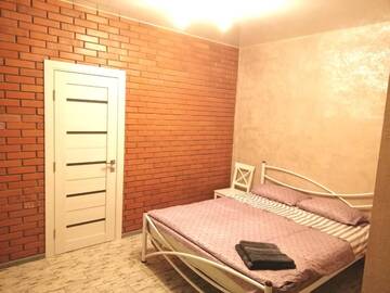 Фото номера Номер-студио Гостевой дом Комната с двухспальной кроватью возле м Осокорки г. Киев 5