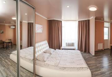 Фото номера Улучшенные апартаменты Апартаменты Cozy apartment in a new building close to the downtown г. Киев 18