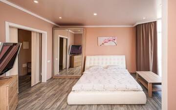 Фото номера Улучшенные апартаменты Апартаменты Cozy apartment in a new building close to the downtown г. Киев 26
