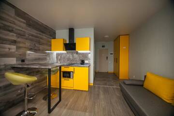 Фото номера Апартаменты-студио Апартаменты Solo Apartment Kamenskaya г. Киев 4