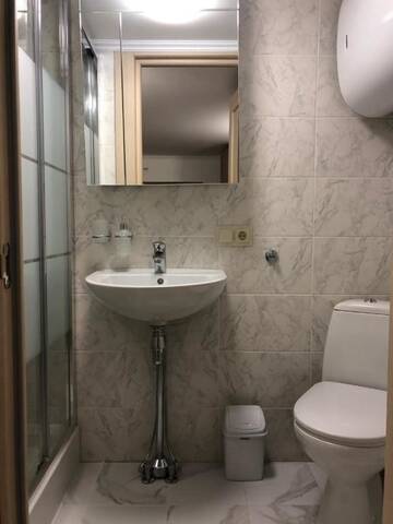 Фото номера Улучшенный двухместный номер с 1 кроватью Мини-отель EXPO Hotel Comfort г. Киев 15