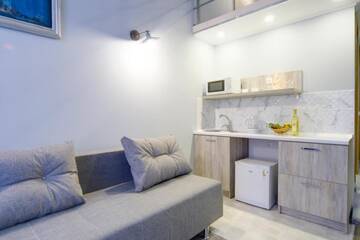 Фото номера Двухместный номер с 1 кроватью и балконом Отель Grand Apartments г. Киев 21