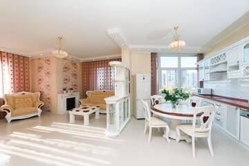 Фото номера Апартаменты Апартаменты Panoramic luxury apartments with Jacuzzi Obolonskaya embankment г. Киев 24