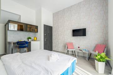 Фото номера Апартаменты-студио Апартаменты Smart Apartment near Railway Station on 25 floor Kvartet 3C г. Киев 8