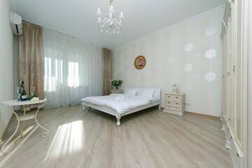 Фото номера Апартаменты с 3 спальнями Апартаменты Spacious Apartments with 3 bedrooms Obolon Metro Minsk г. Киев 48