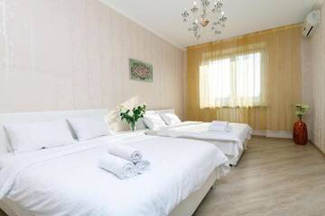 Фото номера Апартаменты с 3 спальнями Апартаменты Spacious Apartments with 3 bedrooms Obolon Metro Minsk г. Киев 53