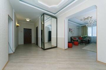 Фото номера Апартаменты с 3 спальнями Апартаменты Spacious Apartments with 3 bedrooms Obolon Metro Minsk г. Киев 11