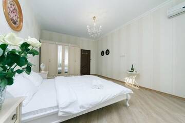 Фото номера Апартаменты с 3 спальнями Апартаменты Spacious Apartments with 3 bedrooms Obolon Metro Minsk г. Киев 19