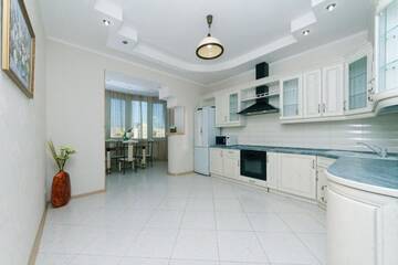 Фото номера Апартаменты с 3 спальнями Апартаменты Spacious Apartments with 3 bedrooms Obolon Metro Minsk г. Киев 63