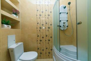 Фото номера Апартаменты с 3 спальнями Апартаменты Spacious Apartments with 3 bedrooms Obolon Metro Minsk г. Киев 69