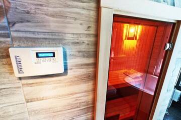 Фото номера Апартаменты с 1 спальней Апартаменты Sauna, Big Jacuzzi , Khreshchatyk apartments г. Киев 57