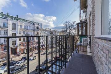 Фото номера Апартаменты с 1 спальней Апартаменты Kyiv Opera Loft г. Киев 32