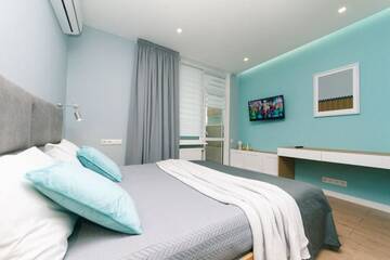 Фото номера Апартаменты с 1 спальней Апартаменты Happy apartment, warmth, comfort, turquoise г. Киев 20