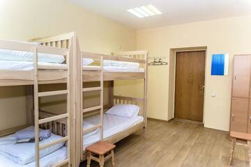 Фото номера Кровать в общем номере для мужчин Хостелы BOTANIC GLOBUS HOSTEL г. Киев 10