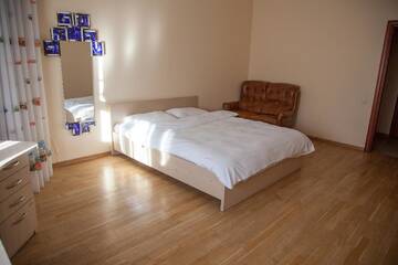 Фото номера Апартаменты с 2 спальнями Апартаменты Two Bedroom Apartment with Jacuzzi &amp; Balcony г. Киев 15