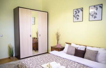 Фото номера Апартаменты с 2 спальнями Апартаменты City Garden г. Киев 9