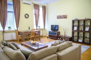 Фото номера Апартаменты с 2 спальнями Апартаменты City Garden г. Киев 40
