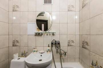 Фото номера Апартаменты с 1 спальней Апартаменты Apartment near Zhitomirskaya metro station, Nikolay Krasnova street г. Киев 49