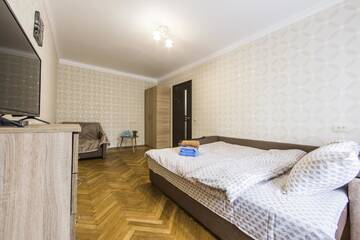 Фото номера Апартаменты с 1 спальней Апартаменты Apartment near Zhitomirskaya metro station, Nikolay Krasnova street г. Киев 14