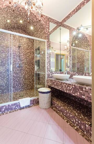Фото номера Апартаменты с 1 спальней Апартаменты Luxury apartments with breakfast near the railway station,the center,the park г. Киев 20