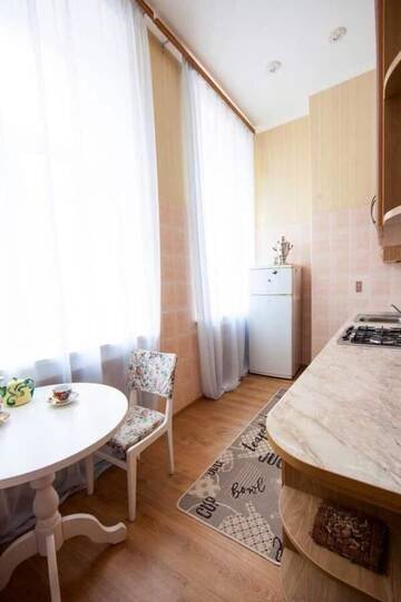 Фото номера Апартаменты с 1 спальней Апартаменты Apartment in Most Historic Upscale Neighborhood г. Киев 11