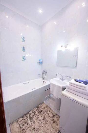 Фото номера Апартаменты с 1 спальней Апартаменты Apartment in Most Historic Upscale Neighborhood г. Киев 13