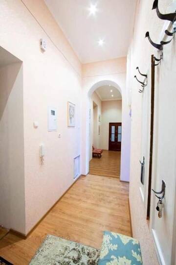 Фото номера Апартаменты с 1 спальней Апартаменты Apartment in Most Historic Upscale Neighborhood г. Киев 25