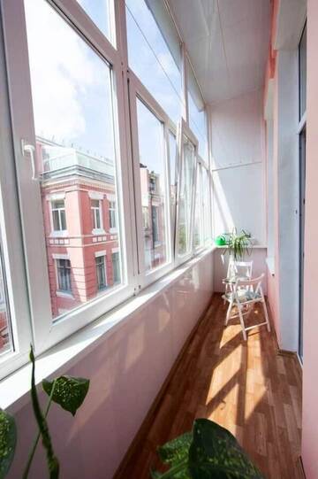 Фото номера Апартаменты с 1 спальней Апартаменты Apartment in Most Historic Upscale Neighborhood г. Киев 7
