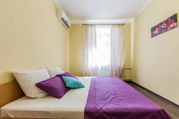 Фото номера Апартаменты с 1 спальней Апартаменты Cozy 2-room apartment near Khreschatyk and Golden Gate г. Киев 41