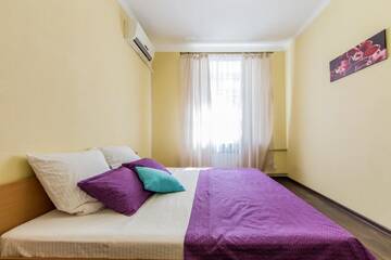 Фото номера Апартаменты с 1 спальней Апартаменты Cozy 2-room apartment near Khreschatyk and Golden Gate г. Киев 23