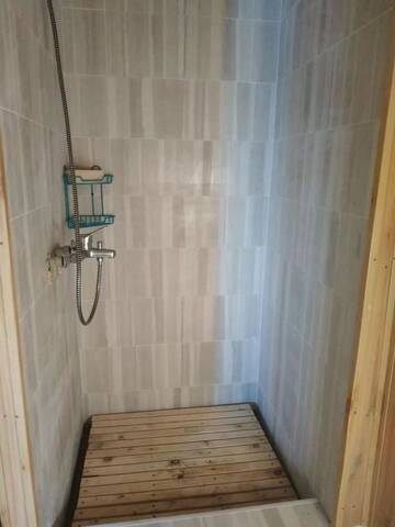 Фото номера Дом с 1 спальней Дома для отпуска Дом с баней на трухановом острове г. Киев 11