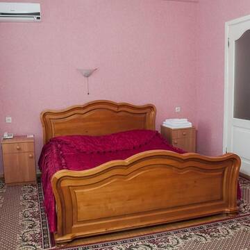Фото номера Люкс с 3 спальнями Отель Готельний комплекс Самікс г. Киев 15