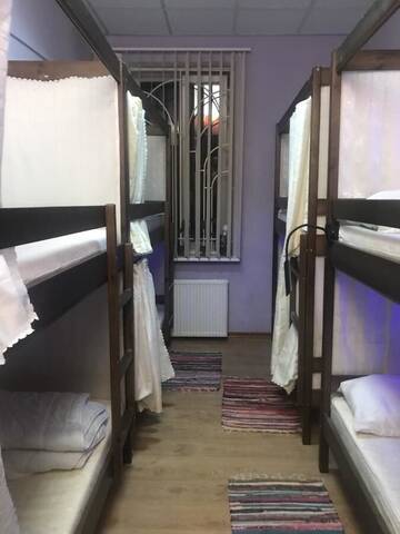 Фото номера Кровать в общем 6-местном номере для женщин Хостелы Hostel ArArAt-PODOL г. Киев 2