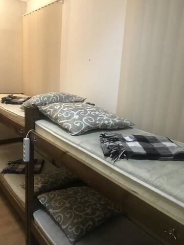 Фото номера Кровать в общем номере для мужчин Хостелы Hostel ArArAt-PODOL г. Киев 3