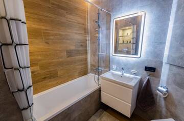 Фото номера Апартаменты с 1 спальней Апартаменты Modern VIP Smart. г. Киев 16